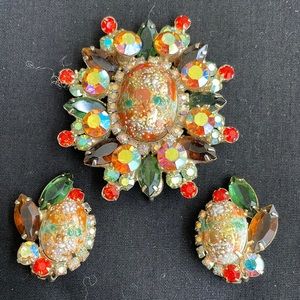 Juliana brooch and earring set.